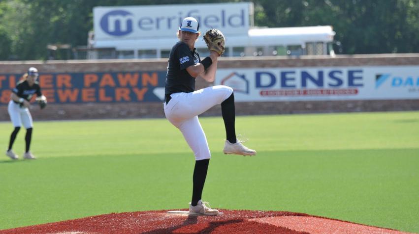 Lansing's Hunter Shaw Named NJCAA Baseball Division II Pitcher of the Year