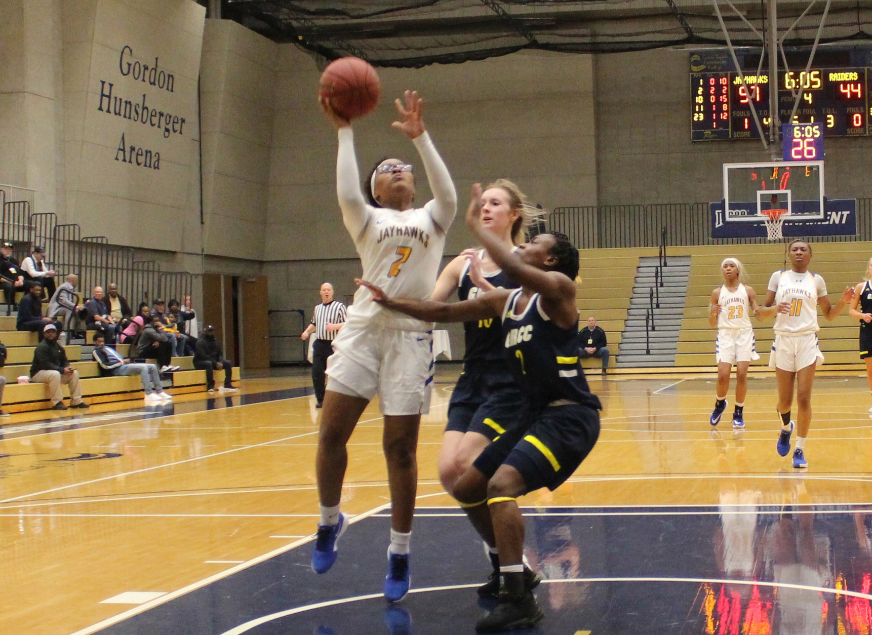 Tanae Hammer goes in for the layup